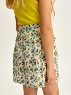 Bellerose losvallende short