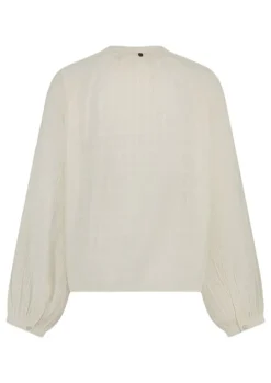 Cirlce of Trust amy blouse