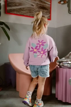 Daily7 good day backprint sweater