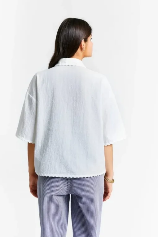 Indee blouse met licht gekrijte strepen