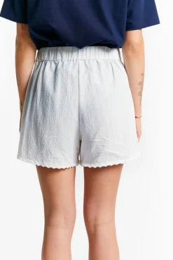Indee short met licht gekrijte strepen