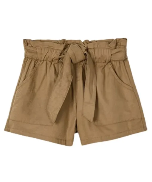 Mayoral short met strikcentuur