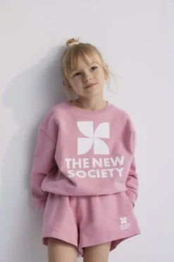 The New Society Mykonos sweat short roze